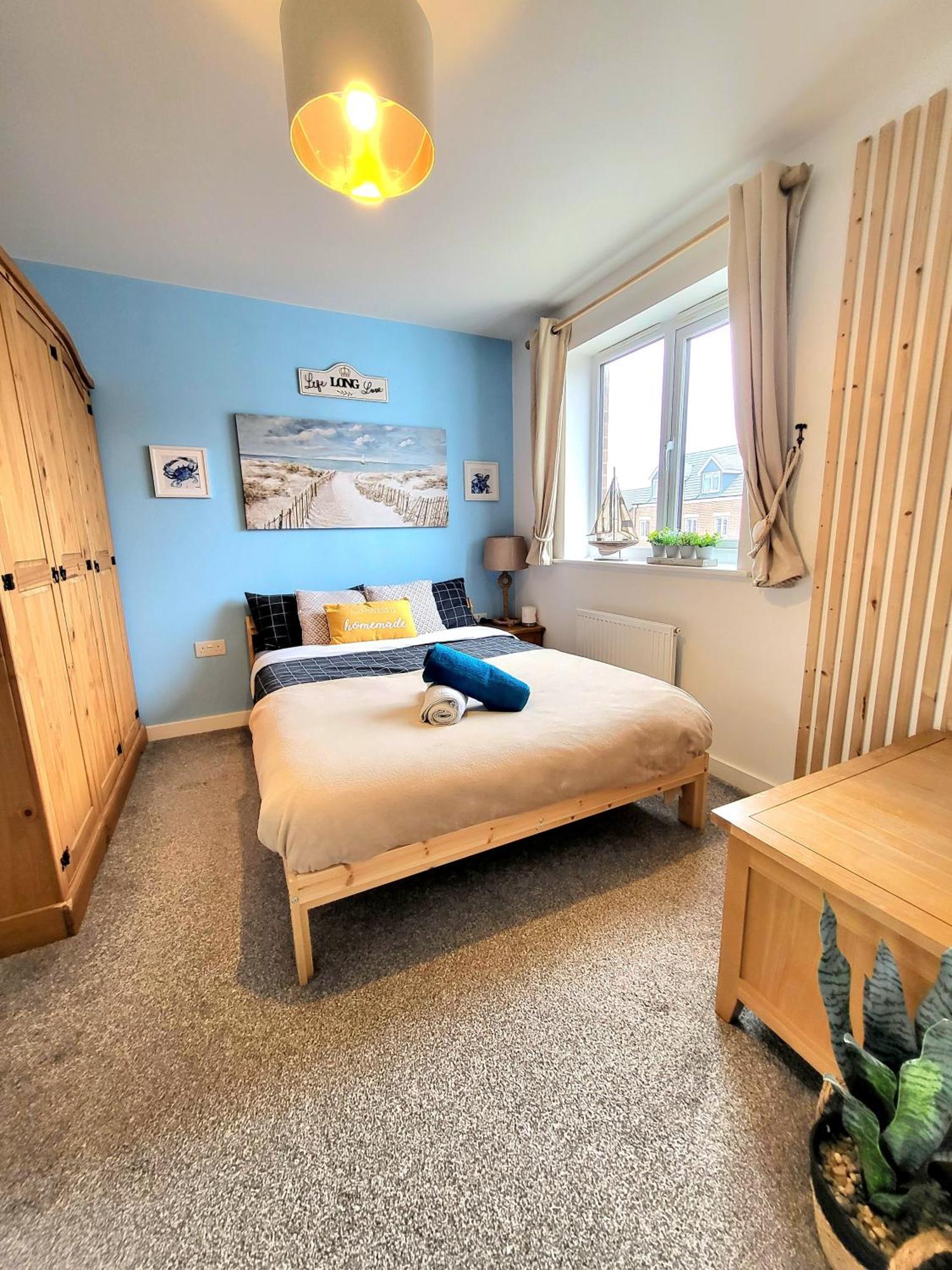 Seaside Beach Themed Home With Garden And Driveway Lytham St Annes Dış mekan fotoğraf